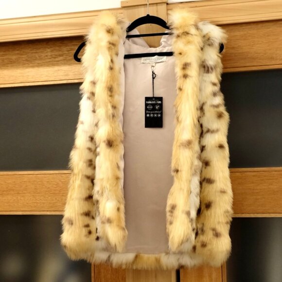 DONNA SALYER'S FABULOUS FURS~Snow Leopard~HOODED MID-THIGH FAUX FUR VEST NWT - Picture 3 of 5